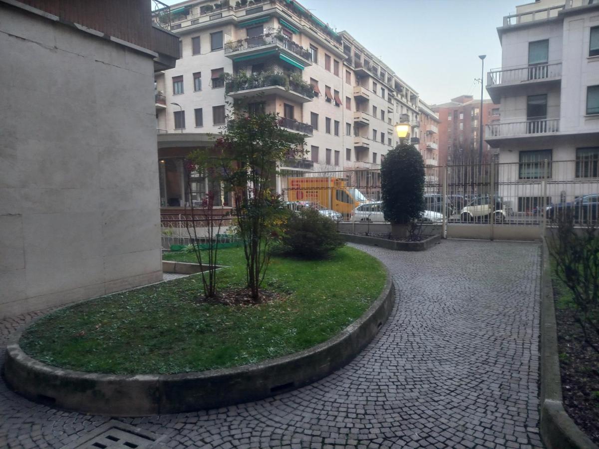 Bilocale 7 Piano Balcone Vista Skyline Apartment Milan Exterior photo